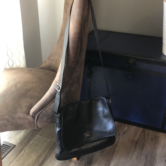 Cole Haan Black Leather Messenger Bag - Picture 2 of 4